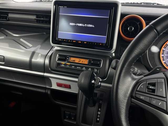 スズキ スペーシア ギア HYBRID XZターボ 大分県 2021(令3)年 6万km クールカーキパールメタリック/ガンメタリック2トーン 社外ナビ/（フルセグ/Bluetooth/CD/DVD)/衝突軽減回避ブレーキ/レーダークルーズコントロール/レーンアシスト/オートハイビーム/全方位カメラ/ビルトインETC/シートヒーター/パドルシフト/両側パワースライドドア/プッシュスタート・スマートキー/アイドリングストップ