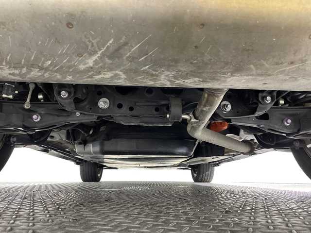 トヨタ ハリアー ハイブリッド Z レザーパッケージ 沖縄県 2021(令3)年 4万km プレシャスブラックパール 県外仕入れ/禁煙車/トヨタセーフティーセンス/・プリクラッシュセーフティ/・レーントレーシングアシスト/・レーダークルーズコントロール/・アダプティブハイビームシステム/・オートマチックハイビーム/・ロードサインアシスト/モデリスタエアロ/マフラーカッター/パノラミックビューモニター/純正ディスプレイオーディオ/・フルセグTV/・スマートホン連携/・Bluetooth/ＪＢＬプレミアムサウンド/デジタルインナーミラー/置くだけ充電/レザーシート/シートヒーター/シートクーラー/パワーバックドア/パワーシート/ブラインドスポットモニター/ヘッドアップディススレイ/純正19インチアルミ