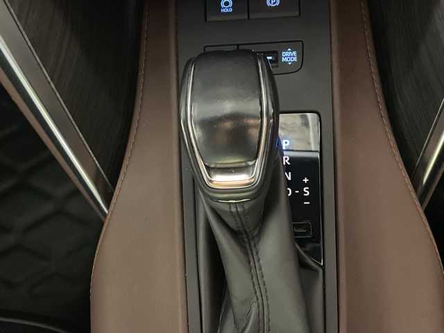 トヨタ ハリアー ハイブリッド Z レザーパッケージ 沖縄県 2021(令3)年 4万km プレシャスブラックパール 県外仕入れ/禁煙車/トヨタセーフティーセンス/・プリクラッシュセーフティ/・レーントレーシングアシスト/・レーダークルーズコントロール/・アダプティブハイビームシステム/・オートマチックハイビーム/・ロードサインアシスト/モデリスタエアロ/マフラーカッター/パノラミックビューモニター/純正ディスプレイオーディオ/・フルセグTV/・スマートホン連携/・Bluetooth/ＪＢＬプレミアムサウンド/デジタルインナーミラー/置くだけ充電/レザーシート/シートヒーター/シートクーラー/パワーバックドア/パワーシート/ブラインドスポットモニター/ヘッドアップディススレイ/純正19インチアルミ