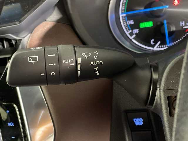 トヨタ ハリアー ハイブリッド Z レザーパッケージ 沖縄県 2021(令3)年 4万km プレシャスブラックパール 県外仕入れ/禁煙車/トヨタセーフティーセンス/・プリクラッシュセーフティ/・レーントレーシングアシスト/・レーダークルーズコントロール/・アダプティブハイビームシステム/・オートマチックハイビーム/・ロードサインアシスト/モデリスタエアロ/マフラーカッター/パノラミックビューモニター/純正ディスプレイオーディオ/・フルセグTV/・スマートホン連携/・Bluetooth/ＪＢＬプレミアムサウンド/デジタルインナーミラー/置くだけ充電/レザーシート/シートヒーター/シートクーラー/パワーバックドア/パワーシート/ブラインドスポットモニター/ヘッドアップディススレイ/純正19インチアルミ