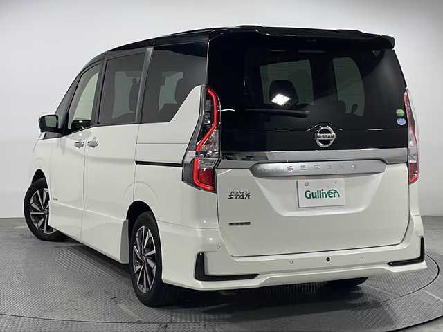 日産 セレナ ハイウェイスター V 広島県 2020(令2)年 3.9万km ブリリアントホワイトパール 2トーン プロパイロット/デジタルインナーミラー/純正10型ナビ/・Bluetooth接続/・CD/DVD再生機能/・フルセグテレビ/後席モニター/両側パワースライドドア/アラウンドビューモニター/全方位運転支援システム/・インテリジェントエマージェンシーブレーキ/・踏み間違い防止アシスト/・車線逸脱防止支援システム/クルーズコントロール/LEDヘッドライト/前後コーナーセンサー/ETC/ドライブレコーダー/純正16インチアルミホイール