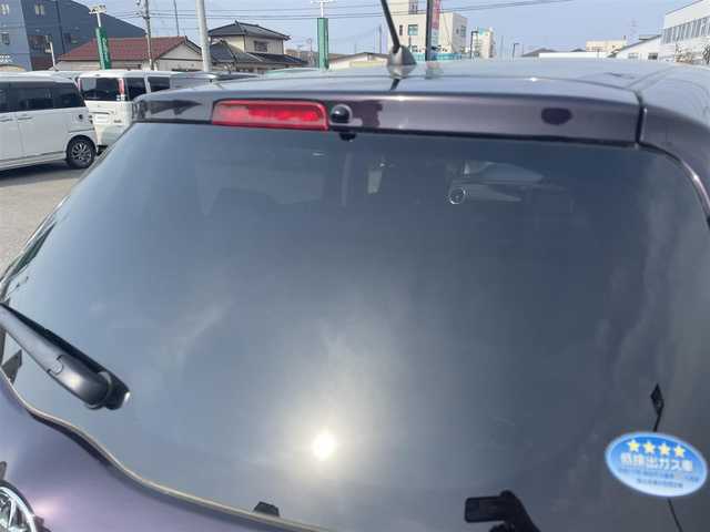 トヨタ ヴィッツ F セーフティエディション 山形県 2018(平30)年 2.5万km ボルドーマイカメタリック 衝突軽減ブレーキ/レーンアシスト/スマートキー/純正ナビ/　【CD BT】/ワンセグTV/バックカメラ/ETC/ドライブレコーダー/オートハイビーム/横滑り防止装置/純正フロアマット/ドアバイザー