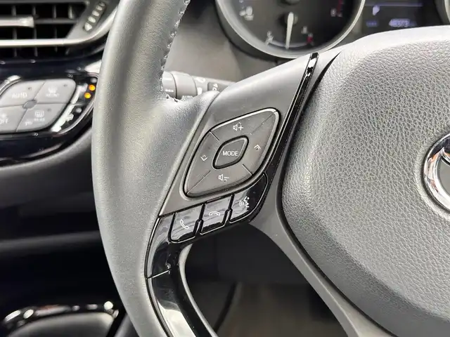 トヨタ Ｃ－ＨＲ G－T モード ネロ セーフティプラス 宮城県 2020(令2)年 4.9万km ブラックマイカ ワンオーナー/セーフティープラス/・低速時衝突回避/純正ナビゲーション/・Bluetooth/USB/全周囲カメラ/ハーフレザーシート/エンジンスターター/クルーズコントロール/前席シートヒーター/ＬＥＤヘッドライト/カーテンエアバック/ＥＴＣ/スペアキー/取扱説明書/保証書
