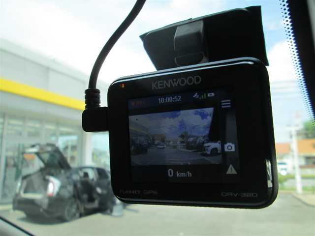 日産 セレナ ライダー Sハイブリッド 千葉県 2014(平26)年 8.9万km ダイヤモンドブラック 純正8インチSDナビ・フルセグTV/オーディオ【フルセグTV/CD/DVD/BT】/純正アラウンドビューモニター/純正フリップダウンモニター/両側パワースライドドア/衝突被害軽減システム/車線逸脱警報/クルーズコントロール/横滑り防止装置/ドライブレコーダー/コーナーセンサー/フォグランプ/スマートキー/ETC