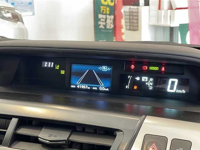 トヨタ プリウス α G 福井県 2016(平28)年 4.2万km ホワイトパールクリスタルシャイン 純正8インチSDナビ/フルセグTV/バックカメラ/ETC/トヨタセーフティセンス/レーダークルーズコントロール/オートライト/オートハイビーム/LEDヘッドライト/フォグランプ/ワンオーナー/革巻きステアリング/ハーフレザーシート/パワーシート/プッシュスタート/スマートキー/ステアリングスイッチ/ウィンカーミラー