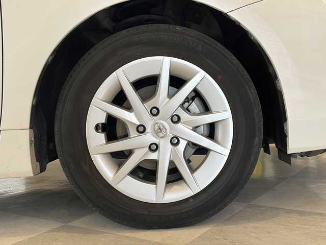 トヨタ プリウス α G 福井県 2016(平28)年 4.2万km ホワイトパールクリスタルシャイン 純正8インチSDナビ/フルセグTV/バックカメラ/ETC/トヨタセーフティセンス/レーダークルーズコントロール/オートライト/オートハイビーム/LEDヘッドライト/フォグランプ/ワンオーナー/革巻きステアリング/ハーフレザーシート/パワーシート/プッシュスタート/スマートキー/ステアリングスイッチ/ウィンカーミラー