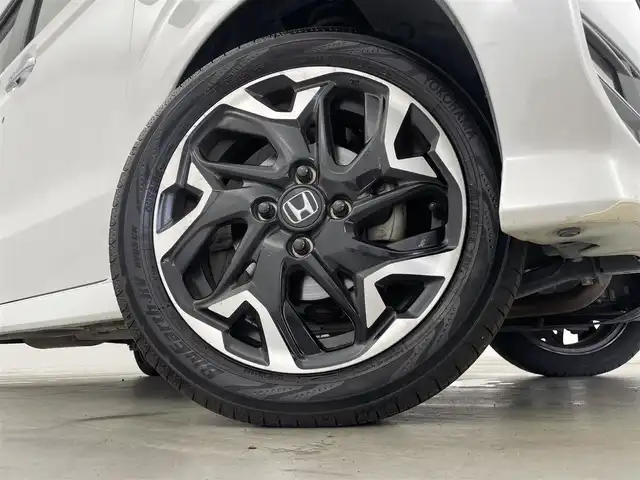 ホンダ Ｎ ＢＯＸ カスタム G L ターボ ホンダセンシング 群馬県 2018(平30)年 3.8万km プラチナホワイトパール 純正8インチナビ(AM/FM/Bluetooth/フルセグTV//CD/DVD/SD/USB/AppleCarPlay)/バックモニター/Honda SENSING/ ・衝突軽減ブレーキ/ ・誤発進抑制機能/後方誤発進抑制機能/ ・歩行者事故低減ステアリング/ ・路外逸脱抑制機能/ ・アダプティブクルーズコントロール/ ・車線維持支援システム/ ・オートハイビーム/ ・先行車発進お知らせ機能/ ・標識認識機能/両側パワースライドドア/パドルシフト/純正前後方ドライブレコーダー/ビルトインETC/プッシュスタート/スマートキー/スペアキー有