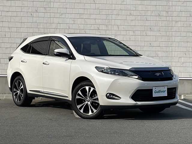 トヨタ ハリアー プレミアム アドバンスド スタイルモーヴ 山形県 2016(平28)年 4.6万km ホワイトパールクリスタルシャイン 禁煙車/Toyota Safety Sense P/・プリクラッシュセーフティ/・レーンディパーチャーアラート/・オートマチックハイビーム/・レーダークルーズコントロール/パノラマムーンルーフ/パノラミックビューモニター/JBLプレミアムサウンド/ハーフレザーシート/純正ナビ(CD.DVD.BT.SD.USB)/パワーバックドア/シートヒーター/ビルトインETC/LEDヘッドライト/フォグランプ/プッシュスタート/スマートキー
