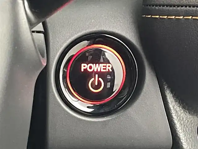 ホンダ ＺＲ－Ｖ ハイブリッド e:HEV Z 福島県 2023(令5)年 1.5万km クリスタルブラックパール 純正ディスプレイオーディオ/【Bluetooth/USB/AppleCarPlay/AndroidAuto/フルセグTV】/・全方位カメラ/・置くだけ充電/・BOSEサウンド/・ETC2.0/ホンダセンシング/・衝突軽減ブレーキ/・先行車発進お知らせ機能/・歩行者事故低減ステアリング/・路外逸脱抑制機能/・標識認識機能/・アダプティブクルーズコントロール/・ブラインドスポットモニター/・オートマチックハイビーム/レザーシート/・前席パワーシート/・前席シートヒーター/ステアリングスイッチ/・ステアリングヒーター/・パドルシフト/純正エアロ/LEDヘッドライト/・オートライト/純正18インチアルミホイール/前席純正フロアマット/ABS/横滑り防止装置/ダウンヒルアシスト/プッシュスタート/・スマートキー/・スペアキー/取扱説明書/・保証書