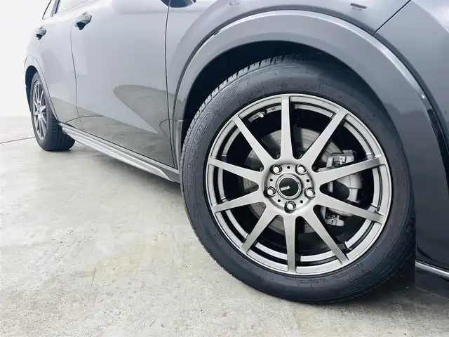 ホンダ ＺＲ－Ｖ ハイブリッド e:HEV Z 福島県 2023(令5)年 1.5万km クリスタルブラックパール 純正ディスプレイオーディオ/【Bluetooth/USB/AppleCarPlay/AndroidAuto/フルセグTV】/・全方位カメラ/・置くだけ充電/・BOSEサウンド/・ETC2.0/ホンダセンシング/・衝突軽減ブレーキ/・先行車発進お知らせ機能/・歩行者事故低減ステアリング/・路外逸脱抑制機能/・標識認識機能/・アダプティブクルーズコントロール/・ブラインドスポットモニター/・オートマチックハイビーム/レザーシート/・前席パワーシート/・前席シートヒーター/ステアリングスイッチ/・ステアリングヒーター/・パドルシフト/純正エアロ/LEDヘッドライト/・オートライト/純正18インチアルミホイール/前席純正フロアマット/ABS/横滑り防止装置/ダウンヒルアシスト/プッシュスタート/・スマートキー/・スペアキー/取扱説明書/・保証書