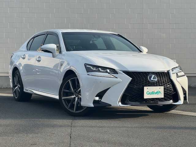 レクサス ＧＳ 300h Fスポーツ 静岡県 2016(平28)年 4.2万km ホワイトノーヴァガラスフレーク ●純正12.3インチナビ/(フルセグ/CD/DVD/Bluetooth/AUX)/●レザーシート/●前席パワーシート(運転席シートメモリ付き)/●前席シートヒーター＆エアシート/●バックカメラ/●レーダークルーズコントロール/●ブラインドスポットモニター/●衝突被害軽減システム/●レーンキープアシスト/●前後コーナーセンサー/●電動パーキングブレーキ/●オートブレーキホールド/●三眼LEDライト＆フォグランプ/●オートライト/●オートマチックハイビーム/●革巻きステアリング/●ステアリングスイッチ/●ステアリングヒーター/●ETC2.0/●前方ドライブレコーダー/●電動リアサンシェード/●電動リアゲート/●ドアバイザー/●スマートキー/●プッシュスタート/●純正フロアマット/●純正19インチアルミホイール/●W＋サイド＋カーテンSRS＋ABS/●保証書/●取扱説明書