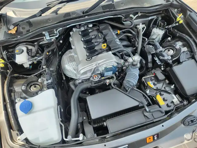 マツダ ロードスター ネイビー トップ 宮城県 2022(令4)年 3.6万km マシーングレープレミアムM 6MT/純正ナビ(Bluetooth/CD/DVD)/フルセグTV/クルーズコントロール/パーキングセンサー/セーフティパッケージ/・アダプティブLEDヘッドランプ/・ドライバーアテンションアラート/・交通標識認識システム/i-ACTIVSENSE/・ブラインドスポットモニタリング/・車線逸脱警報システム/・アドバンストスマートシティブレーキサポート/・スマートシティブレーキサポート(後退時)/本革巻きステアリング/ステアリングスイッチ/ブラック革シート/両席シートヒーター/純正16インチアルミホイール/アドバンストキーレスエントリーシステム/禁煙車