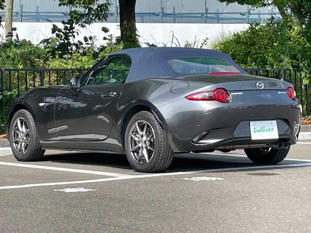 マツダ ロードスター ネイビー トップ 宮城県 2022(令4)年 3.6万km マシーングレープレミアムM 6速MT車/BOSEサウンドシステム/純正SDナビ/フルセグTV/Bluetooth/AUX/CD/DVD/USB入力端子/ETC/コーナーセンサー/衝突被害軽減システム/クルーズコントロール/レーンキープアシスト/プッシュスタート/レザー本革/シートヒーター/オートライト/LEDヘッドライト/純正アルミホイール/純正フロアマット/純正ドライブレコーダー/ETC/横滑り防止装置/アンチロックブレーキシステム