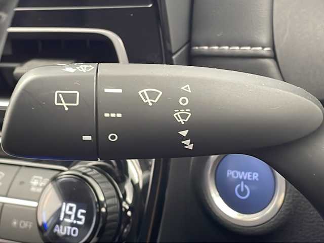 トヨタ アクア G 岐阜県 2022(令4)年 2万km プラチナホワイトパールマイカ トヨタセーフティセンス/レーンキープアシスト/プリクラッシュセーフティ/クリアランスソナー/パーキングサポートブレーキ/オートマチックハイビーム/純正ディスプレイオーディオ/Bluetooth/USB/全方位カメラ/１００V電源/スマートキー/プッシュスタート/スペアキー/純正フロアマット/社外ドアバイザー/LEDヘッドライト/ETC