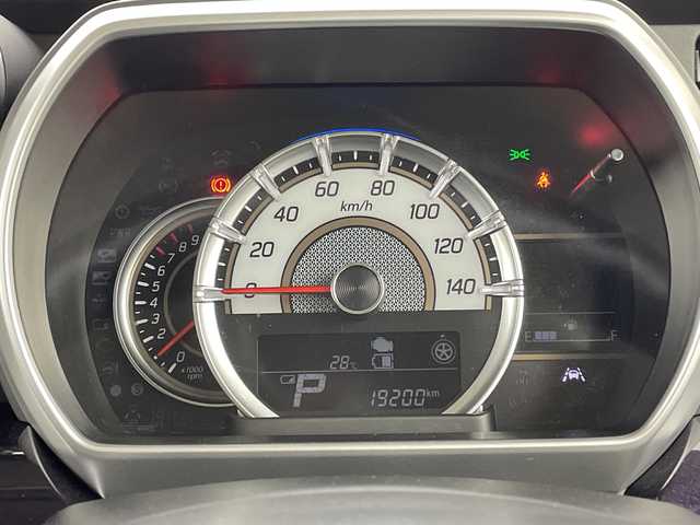 スズキ スペーシア カスタム HYBRID GS 新潟県 2022(令4)年 2万km ピュアホワイトP ４WD/衝突被害軽減システム/レーンキープアシスト/片側パワースライドドア/アダプティブクルーズコントロール/LEDオートライト/シートヒーター/純正14インチアルミホイール/ステアリングスイッチ/アイドリングストップ/USBポート/スマートキー/ビルトインETC