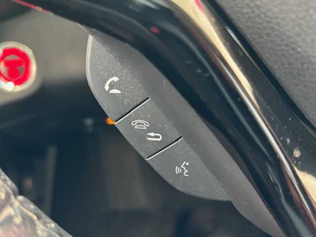 ホンダ ヴェゼル ハイブリッド X ホンダセンシング 埼玉県 2019(令1)年 2.7万km ミッドナイトブルービームM ホンダセンシング/純正SDナビ/　　CD/DVD/BT/フルセグ/バックカメラ/レーダークルーズコントロール/LEDオートライト/純正16インチアルミホイール/ステアリングスイッチ/アイドリングストップ/USBポート/ビルトインETC/禁煙車