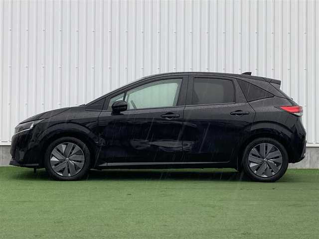 日産 ノート 香川県 2021(令3)年 3.4万km 黒 電動格納ウィンカーミラー/エマージェンシーブレーキ/オートライト/バックカメラ/７インチナビ/フルセグTV/オートライト/ドライブレコーダー/社外フロアマット/横滑り防止装置/Bluetooth/コーナーセンサー/プッシュスタート/ETC