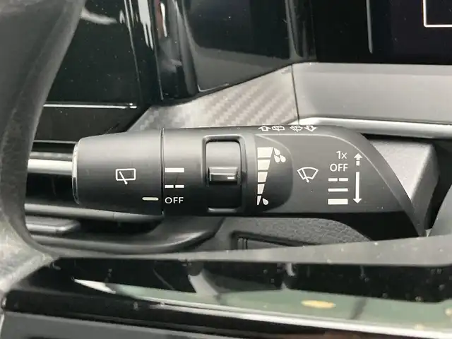 日産 ノート 香川県 2021(令3)年 3.4万km 黒 電動格納ウィンカーミラー/エマージェンシーブレーキ/オートライト/バックカメラ/７インチナビ/フルセグTV/オートライト/ドライブレコーダー/社外フロアマット/横滑り防止装置/Bluetooth/コーナーセンサー/プッシュスタート/ETC