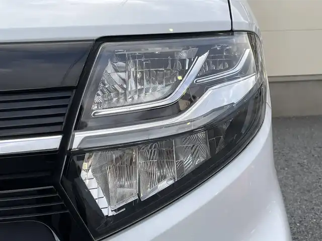 ダイハツ タント カスタム X 茨城県 2020(令2)年 7.5万km シャイニングホワイトパール 純正ナビ/・フルセグTV/・Bluetooth接続/・DVD再生機能/バックカメラ/両側パワースライド/前方ドライブレコーダー/ビルトインETC/LEDオートライト/コーナーセンサー/純正アルミホイール/純正フロアマット/ハーフレザーシート