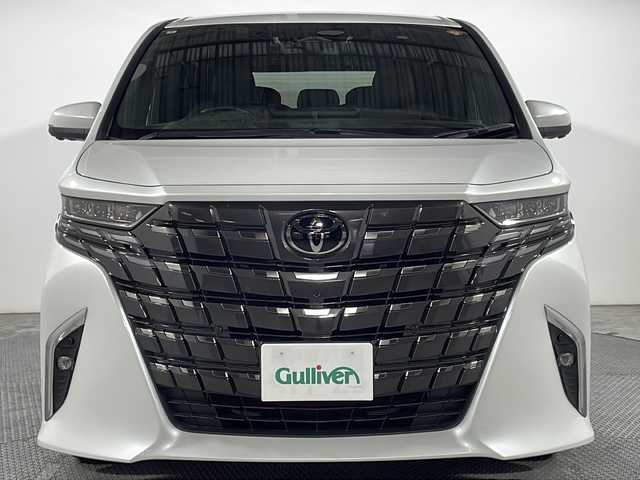 トヨタ アルファード Z 広島県 2024(令6)年 1万km プラチナホワイトパールマイカ 禁煙車/純正１４型コネクティッドナビ/サンルーフ/フリップダウンモニター/ユニバーサルステップ/パワーシート/温冷シート/ブラインドスポットモニター/パーキングアシスト/両側パワースライドドア/電動リアゲート/デジタルインナーミラー/ヘッドアップディスプレイ/ワイヤレス充電/レーダークルーズコントロール/レーンキープ/衝突軽減/踏み間違い防止/オットマン/ステアリングヒーター/100V電源/純正18インチアルミホイール(225/60/R18)/エアバッグ(運転席/助手席/サイド/カーテン)