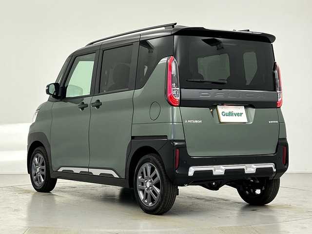 三菱 デリカミニ T プレミアム 愛知県 2025(令7)年 0.1千km 緑Ⅱ 未使用車/純正9型ディスプレイオーディオ/・Bluetooth/・AppleCarPlay/・AndroidAuto/アラウンドビューモニター/デジタルインナーミラー/両側パワースライドドア/シートヒーター/ステアリングヒーター/追従クルコン/衝突軽減/コーナーセンサー/レーンキープ/オートマチックハイビーム/ルーフレール/スペアキー/サイドデカール