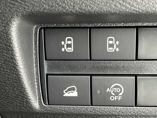 三菱 デリカミニ T プレミアム 愛知県 2025(令7)年 0.1千km 緑Ⅱ 未使用車/純正9型ディスプレイオーディオ/・Bluetooth/・AppleCarPlay/・AndroidAuto/アラウンドビューモニター/デジタルインナーミラー/両側パワースライドドア/シートヒーター/ステアリングヒーター/追従クルコン/衝突軽減/コーナーセンサー/レーンキープ/オートマチックハイビーム/ルーフレール/スペアキー/サイドデカール