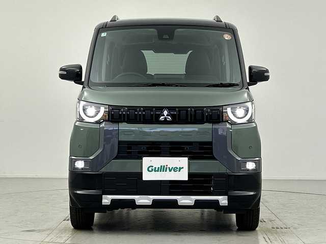 三菱 デリカミニ T プレミアム 愛知県 2025(令7)年 0.1千km 緑Ⅱ 未使用車/純正9型ディスプレイオーディオ/・Bluetooth/・AppleCarPlay/・AndroidAuto/アラウンドビューモニター/デジタルインナーミラー/両側パワースライドドア/シートヒーター/ステアリングヒーター/追従クルコン/衝突軽減/コーナーセンサー/レーンキープ/オートマチックハイビーム/ルーフレール/スペアキー/サイドデカール