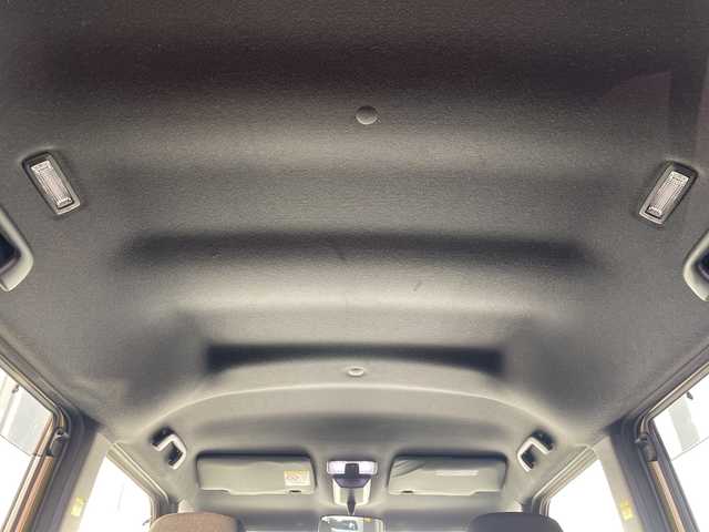 ダイハツ ウェイク G ターボ リミテッド SAⅢ 神奈川県 2019(平31)年 4万km パールホワイトⅢ /オフビートカーキM 純正ナビ（NSZN-X69D）/フルセグ/Bluetooth/CD/DVD/HDMI/USB/両側パワースライドドア　/全方位カメラ　/コーナーセンサー　/ETC/ドライブレコーダー　/LEDヘッドライト　/オートマチックハイビーム　/フォグライト　/スマートキー/プッシュスタート/純正アルミホイール　/純正フロアマット/ドアバイザー/電動格納ミラー/ABS/横滑り防止装置/衝突被害軽減システム