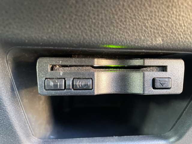 ダイハツ ウェイク G ターボ リミテッド SAⅢ 神奈川県 2019(平31)年 4万km パールホワイトⅢ /オフビートカーキM 純正ナビ（NSZN-X69D）/フルセグ/Bluetooth/CD/DVD/HDMI/USB/両側パワースライドドア　/全方位カメラ　/コーナーセンサー　/ETC/ドライブレコーダー　/LEDヘッドライト　/オートマチックハイビーム　/フォグライト　/スマートキー/プッシュスタート/純正アルミホイール　/純正フロアマット/ドアバイザー/電動格納ミラー/ABS/横滑り防止装置/衝突被害軽減システム