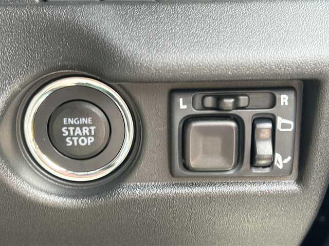 スズキ ジムニー ノマド FC 秋田県 2025(令7)年 0.1千km 紺 4WD/クルーズコントロール/前席シートヒーター/スズキセーフティ/純正15インチAW