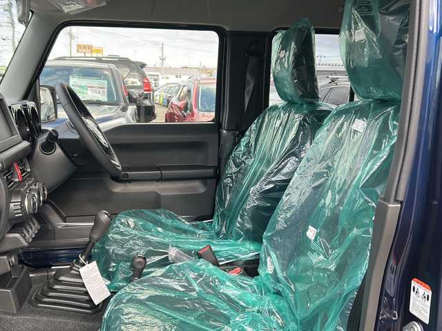 スズキ ジムニー ノマド FC 秋田県 2025(令7)年 0.1千km 紺 4WD/クルーズコントロール/前席シートヒーター/スズキセーフティ/純正15インチAW