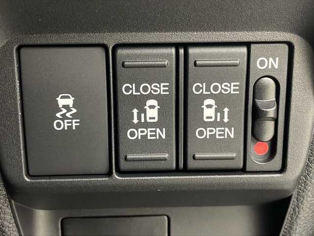 ホンダ フリード ハイブリット e:HEV AIR EX 茨城県 2025(令7)年 0.1千km メテオロイドグレーメタリック 純正9インチナビ/BT・TV・Apple Car Play・AndroidAuto/両側パワースライドドア/CMBS/ACC/レーンキープアシスト/ブラインドスポットインフォメーション/標識認識機能/シートヒーター/ハーフレザー/オートマチックハイビーム/LEDヘッドライト/革巻きステアリング/ステアリングリモコン/プッシュスタート/スペアキー/電動パーキングブレーキ/オートブレーキホールド/純正15インチアルミホール