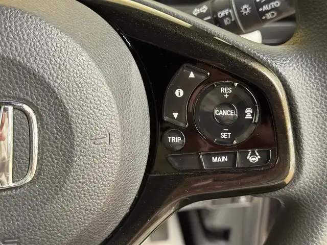 ホンダ Ｎ ＢＯＸ カスタム G L ホンダセンシング 群馬県 2018(平30)年 3.7万km プレミアムベルベットパープル・パール ホンダセンシング/・衝突軽減ブレーキ/・レーンキープアシスト/・横滑り防止/・クルーズコントロール/・リアコーナーセンサー/・オートライト/純正７インチナビ/・AM/FM/フルセグTV/・CD/DVD/USB/・Bluetooth/SD/片側電動スライドドア/バックカメラ/LEDヘッドライト/LEDフォグランプ/ETC/純正フロアマット/純正ドアバイザー/純正14インチアルミホイール/プッシュスタート/スマートキー