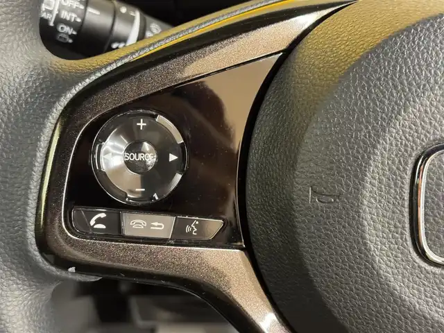 ホンダ Ｎ ＢＯＸ カスタム G L ホンダセンシング 群馬県 2018(平30)年 3.7万km プレミアムベルベットパープル・パール ホンダセンシング/・衝突軽減ブレーキ/・レーンキープアシスト/・横滑り防止/・クルーズコントロール/・リアコーナーセンサー/・オートライト/純正７インチナビ/・AM/FM/フルセグTV/・CD/DVD/USB/・Bluetooth/SD/片側電動スライドドア/バックカメラ/LEDヘッドライト/LEDフォグランプ/ETC/純正フロアマット/純正ドアバイザー/純正14インチアルミホイール/プッシュスタート/スマートキー