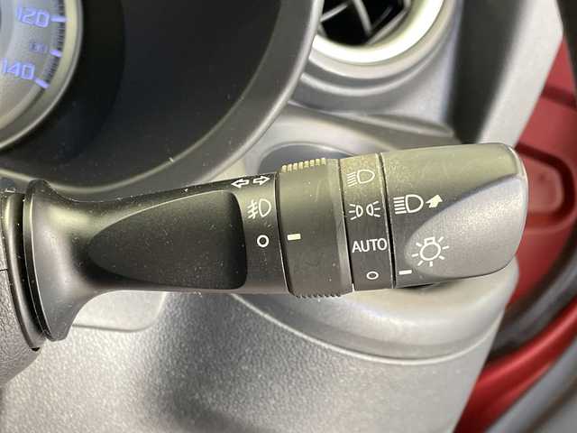 ダイハツ キャスト アクティバ G SAⅡ 栃木県 2017(平29)年 5万km ファイアークォーツレッドM 純正オーディオ/(CD/AUX)/スマートアシスト/・衝突回避支援ブレーキ機能/・車線逸脱抑制制御機能/禁煙車/オートライト/LEDヘッドライト/横滑り防止装置/フォグランプ/スマートキー/プッシュスタート/アイドリングストップ/革巻きステアリング/ウィンカーミラー/純正１５インチアルミホイール/純正フロアマット