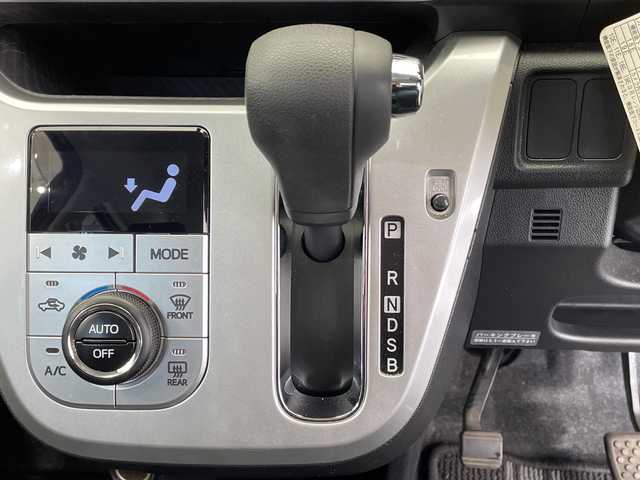 ダイハツ キャスト アクティバ G SAⅡ 栃木県 2017(平29)年 5万km ファイアークォーツレッドM 純正オーディオ/(CD/AUX)/スマートアシスト/・衝突回避支援ブレーキ機能/・車線逸脱抑制制御機能/禁煙車/オートライト/LEDヘッドライト/横滑り防止装置/フォグランプ/スマートキー/プッシュスタート/アイドリングストップ/革巻きステアリング/ウィンカーミラー/純正１５インチアルミホイール/純正フロアマット