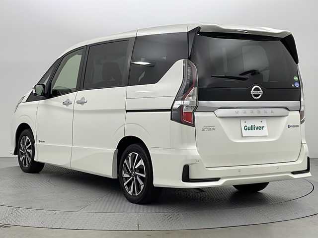 日産 セレナ e－パワー ハイウェイスター V 新潟県 2020(令2)年 6.4万km ブリリアントホワイトパール 純正10インチナビ /フリップダウンモニター /フルセグTV /ETC/エマージェンシーブレーキ /アラウンドビューモニター /ハンズフリースライドドア /ドライブレコーダー /純正LEDヘッドライト /フォグライト/ブラインドスポットモニター/リアクロストラフィックアラート/クリアランスソナー/インテリジェントキー