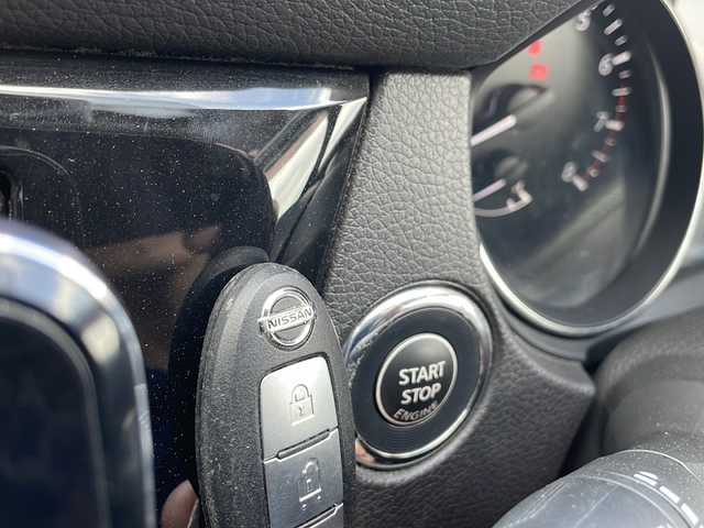 日産 エクストレイル 20Xi 青森県 2018(平30)年 6.2万km ブリリアントホワイトパール ・純正9インチナビ/・プロパイロット/・全方位カメラ/・BD再生機能付きSDナビ/・衝突軽減ブレーキ/・レーンキープアシスト/・レーダークルーズコントロール/・ダウンヒルアシストコントロール/・電動リアゲート/・LEDヘッドライト/・ハーフレザーシート/・ルーフレール/・電子式ブレーキホールド/・スマートキー/・プッシュスタート/・ETC/・純正18AW