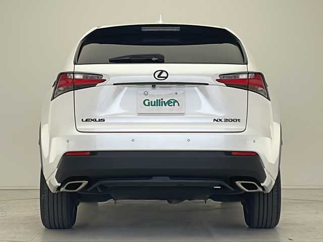 レクサス ＮＸ 200t バージョンL 愛知県 2016(平28)年 4万km ソニッククォーツ 衝突軽減システム/純正ナビ/三眼LEDヘッドライト/レーダークルーズコントロール/シートヒーター/エアシート/フルセグ/CD DVD/Bluetooth/バックカメラ/サイドカメラ/電動リアゲート/パワーシート/コーナーセンサー/純正アルミホイール/ETC2.0/ブラインドスポットモニター/パドルシフト/ステアリングヒーター/オートマチックハイビーム/ドライブレコーダー/ステアリングスイッチ/スマートキー/プッシュスタート