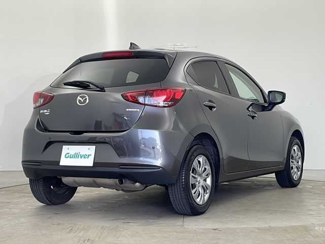 マツダ マツダ２ 15S 秋田県 2020(令2)年 1.5万km マシーングレープレミアムM 4WD/純正ナビ/　(Bluetooth/フルセグTV/DVD/CD/AUX)/衝突軽減装置/アイドリングストップ/コーナーセンサー/レーンキープアシスト/横滑り防止装置/ブラインドアシストスポット/ETC/ステアリングリモコン/MTモード付AT/USB入力端子/LEDヘッドライト/オートライト/オートハイビーム/オートワイパー/電動格納ミラー/純正フロアマット/プッシュスタート/スマートキー/スペアキー/ドアバイザー