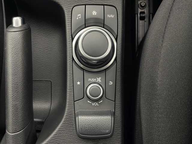 マツダ マツダ２ 15S 秋田県 2020(令2)年 1.5万km マシーングレープレミアムM 4WD/純正ナビ/　(Bluetooth/フルセグTV/DVD/CD/AUX)/衝突軽減装置/アイドリングストップ/コーナーセンサー/レーンキープアシスト/横滑り防止装置/ブラインドアシストスポット/ETC/ステアリングリモコン/MTモード付AT/USB入力端子/LEDヘッドライト/オートライト/オートハイビーム/オートワイパー/電動格納ミラー/純正フロアマット/プッシュスタート/スマートキー/スペアキー/ドアバイザー