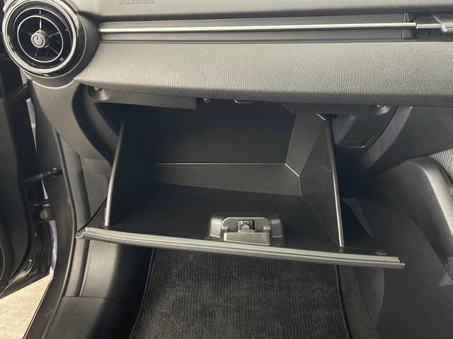 マツダ マツダ２ 15S 秋田県 2020(令2)年 1.5万km マシーングレープレミアムM 4WD/純正ナビ/　(Bluetooth/フルセグTV/DVD/CD/AUX)/衝突軽減装置/アイドリングストップ/コーナーセンサー/レーンキープアシスト/横滑り防止装置/ブラインドアシストスポット/ETC/ステアリングリモコン/MTモード付AT/USB入力端子/LEDヘッドライト/オートライト/オートハイビーム/オートワイパー/電動格納ミラー/純正フロアマット/プッシュスタート/スマートキー/スペアキー/ドアバイザー