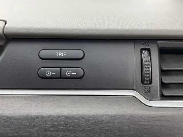 ホンダ フリード G ホンダセンシング 茨城県 2020(令2)年 3万km プラチナホワイトパール 社外ナビ［AVIC-RL910］/フルセグ再生可/バックカメラ/Honda SENSING/・アダプティブ/・アダプティブクルーズコントロール/・衝突軽減ブレーキ/・誤発進抑制機能/・車線逸脱抑制機能/・車線維持支援システム/ハーフレーザシート/シートヒーター/両側パワースライドドア/純正アルミホイール/純正フロアマット/ビルトインETC/ドライブレコーダー
