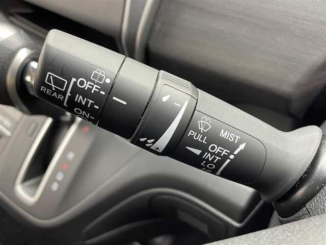 ホンダ フリード G ホンダセンシング 茨城県 2020(令2)年 3万km プラチナホワイトパール 社外ナビ［AVIC-RL910］/フルセグ再生可/バックカメラ/Honda SENSING/・アダプティブ/・アダプティブクルーズコントロール/・衝突軽減ブレーキ/・誤発進抑制機能/・車線逸脱抑制機能/・車線維持支援システム/ハーフレーザシート/シートヒーター/両側パワースライドドア/純正アルミホイール/純正フロアマット/ビルトインETC/ドライブレコーダー