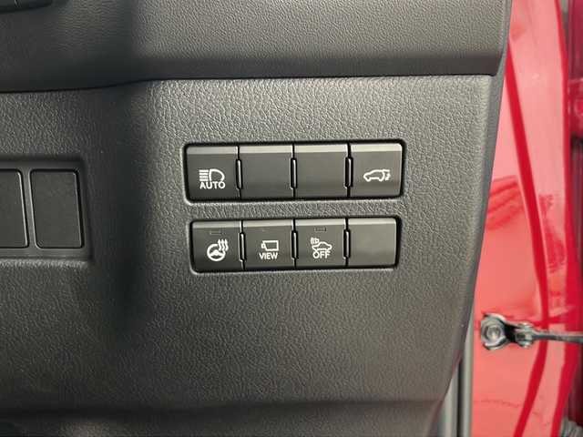 レクサス ＮＸ 300h Fスポーツ 秋田県 2019(令1)年 4.3万km レッドマイカクリスタルシャイン 4WD/純正ナビ(CD DVD SD BT フルセグTV)/バックカメラ/Lexus Safety System ＋/　・プリクラッシュセーフティ/　・レーントレーシングアシスト/　・オートマチックハイビーム/　・アダプティブハイビームシステム/　・レーダークルーズコントロール（全車速追従機能付）/　・ロードサインアシスト/　・先行車発進告知機能/横滑り防止システム/D/N席シートヒーター/D/N席エアーシート/D/N席パワーシート/シートポジションメモリー機能/ステアリングヒーター /パワーバックドア /ETC/クリアランスソナー/社外ドラレコ/レザーシート/純正アルミホイール /純正フロアマット/パドルシフト/スマートキー/プッシュスタート/電動格納ミラー