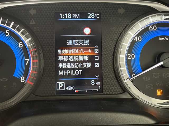 三菱 デリカミニ T プレミアム 愛知県 2025(令7)年 0.1万km未満 Ｄグリーン 届出済未使用車/衝突軽減システム/マイパイロット/純正９型ディスプレイオーディオ（ナビなし）/全方位カメラ/両側パワースライドドア/レーダークルーズコントロール/シートヒーター/Bluetooth/バックカメラ/イージーオープン機能/コーナーセンサー/純正アルミホイール/ルーフレール/LEDヘッドライト/パドルシフト/ステアリングヒーター/インテリジェントミラー/オートマチックハイビーム/ステアリングスイッチ/スマートキー/プッシュスタート