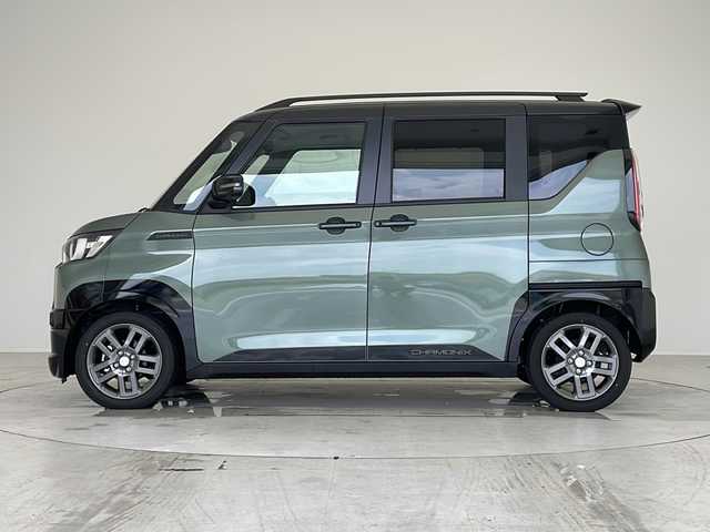 三菱 デリカミニ T プレミアム 愛知県 2025(令7)年 0.1万km未満 Ｄグリーン 届出済未使用車/衝突軽減システム/マイパイロット/純正９型ディスプレイオーディオ（ナビなし）/全方位カメラ/両側パワースライドドア/レーダークルーズコントロール/シートヒーター/Bluetooth/バックカメラ/イージーオープン機能/コーナーセンサー/純正アルミホイール/ルーフレール/LEDヘッドライト/パドルシフト/ステアリングヒーター/インテリジェントミラー/オートマチックハイビーム/ステアリングスイッチ/スマートキー/プッシュスタート