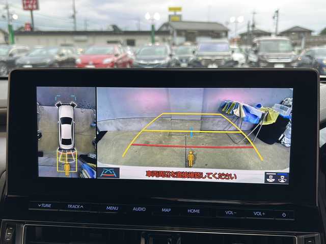 トヨタ クラウン ハイブリッド RS リミテッドⅡ 栃木県 2022(令4)年 4.1万km プレシャスホワイトパール 純正12.3型ナビ/　(Bluetooth/DVD/Blu-ray)/フルセグTV/パノラミックビューモニター/ビルトインETC2.0/レーダークルーズコントロール/クリアランスソナー/セーフティセンス/・レーントレーシングアシスト/・プリクラッシュセーフティ/・アダプティブハイビーム/・ロードサインアシスト/・先行車発進告知機能/・ドライバー異常時対応システム/ブラインドスポットモニター/リアクロストラフィックオートブレーキ/リアクロストラフィックアラート/3眼LEDヘッドランプ/本革巻きステアリング/ブラック革シート/前席パワーシート/シートヒーター/マルチフォルケッタ19インチアルミホイール/スマートエントリー/スタートシステム