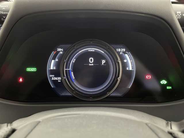 レクサス ＵＸ 250h Fスポーツ 宮崎県 2019(平31)年 3.3万km ホワイトノーヴァガラスフレーク 禁煙車/レクサスセーフティシステム/純正12.3型ディスプレイオーディオナビTV/純正バックカメラ/純正ビルトイン2.0ETC/純正LEDオートライト/純正LEDフォグ/純正18インチアルミ/純正フロアマット/プリクラッシュセーフティ/アダプティブクルーズコントロール/レーンディパーチャーアラート/オートマチックハイビーム/ブラインドスポットモニター/クリアランスソナー/パワーバックドア/赤本革シート/パワーシート/シートヒーター/ステアリングヒーター/デュアルオートエアコン（ナノイー）/スマートキー/プッシュエンジンスタート/スペアキー/新車時保証書/取扱い説明書