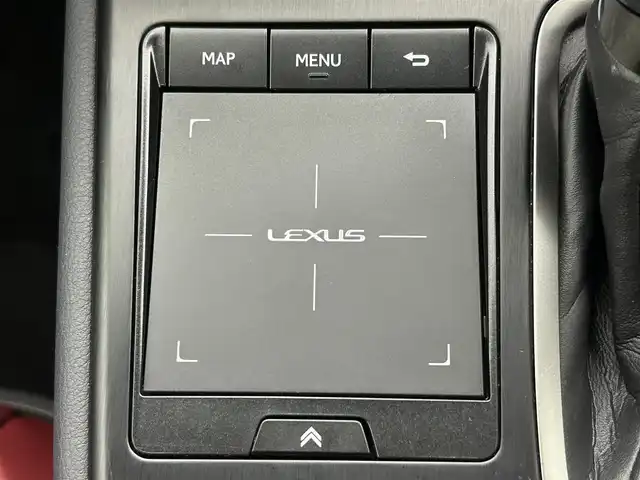 レクサス ＵＸ 250h Fスポーツ 熊本県 2019(平31)年 3.3万km ホワイトノーヴァガラスフレーク 禁煙車/レクサスセーフティシステム/純正12.3型ディスプレイオーディオナビTV/純正バックカメラ/純正ビルトイン2.0ETC/純正LEDオートライト/純正LEDフォグ/純正18インチアルミ/純正フロアマット/プリクラッシュセーフティ/アダプティブクルーズコントロール/レーンディパーチャーアラート/オートマチックハイビーム/ブラインドスポットモニター/前後クリアランスソナー/パワーバックドア/赤本革シート/パワーシート/シートヒーター/ステアリングヒーター/デュアルオートエアコン（ナノイー）/スマートキー/プッシュエンジンスタート/スペアキー/保証書/取扱い説明書